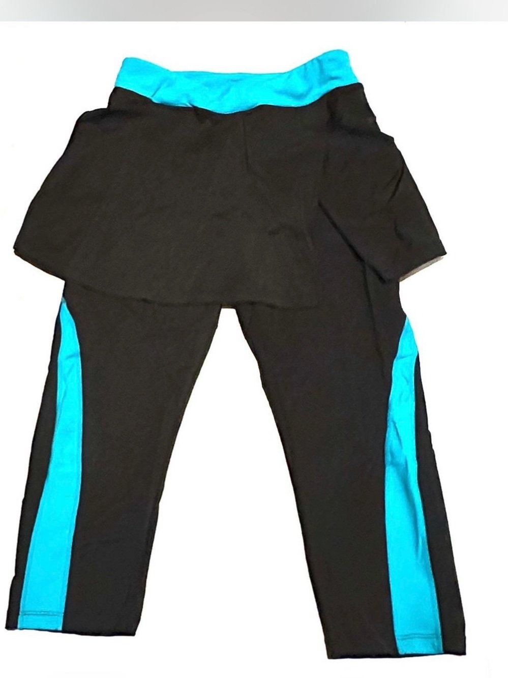 Anivivo XL black and blue skirted activewear leggings